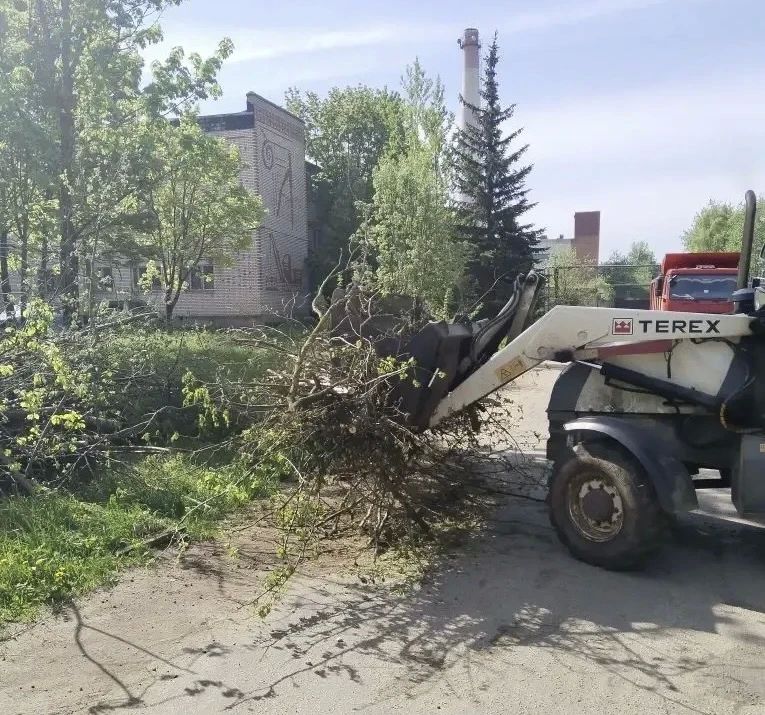 Сотрудники МБУ «Благоустройство СП» продолжают наводить порядок во всех населённых пунктах Сергиево-Посадского округа Сотрудники МБУ «Благоустройство СП» продолжают наводить порядок во всех населённых пунктах Сергиево-Посадского округа