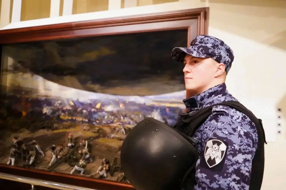 Росгвардейцы провели тактико-специальные учения на объекте культуры в Подмосковье