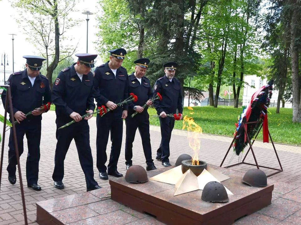 В Рузе прошёл турнир по футболу с участием полицейских, посвященный 81-й годовщине Победы в Великой Отечественной войне В Рузе прошёл турнир по футболу с участием полицейских, посвященный 81-й годовщине Победы в Великой Отечественной войне