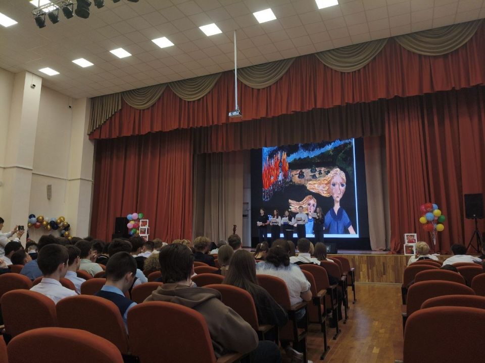 В лицее № 1 п. Львовский состоялась первая презентация для детской аудитории уникальной книги стихотворений детей Донбасса В лицее № 1 п. Львовский состоялась первая презентация для детской аудитории уникальной книги стихотворений детей Донбасса