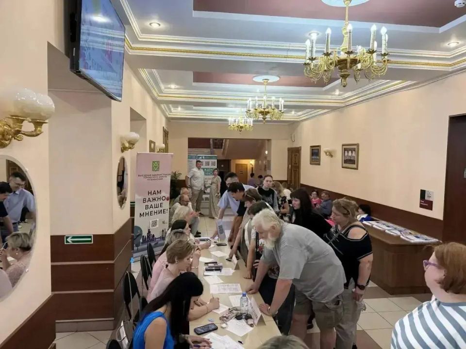 В Пушкино принял участие в приёме граждан в рамках «выездной администрации» В Пушкино принял участие в приёме граждан в рамках «выездной администрации»