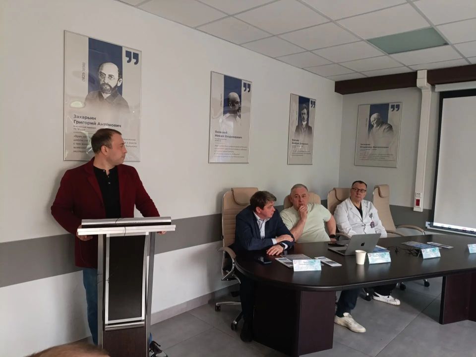 Ведущие урологи Подмосковья съехались на круглый стол в Долгопрудный