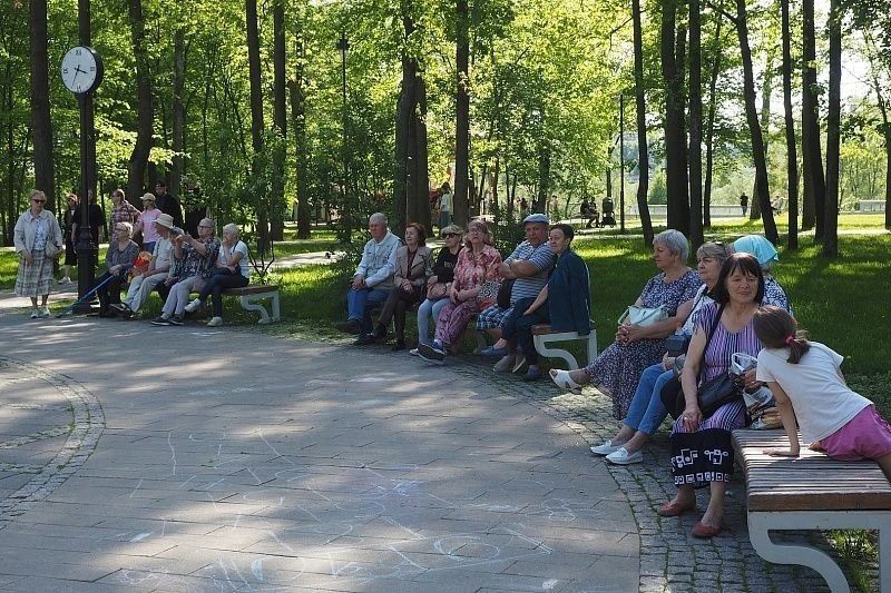 В парке Воскресенска состоялся концерт «Гармошка фронтовая - та радость той весны» В парке Воскресенска состоялся концерт «Гармошка фронтовая - та радость той весны»