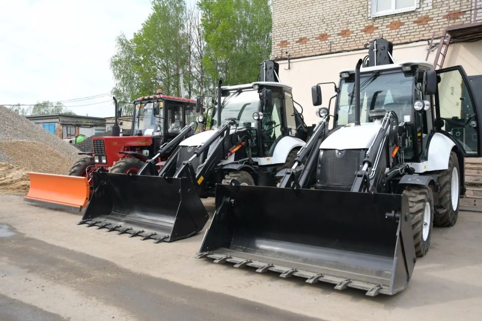 Благодаря поддержке губернатора Московской области Андрея Воробьёва автопарк МКУ «ЖКХ и благоустройство» пополнился современной коммунальной техникой