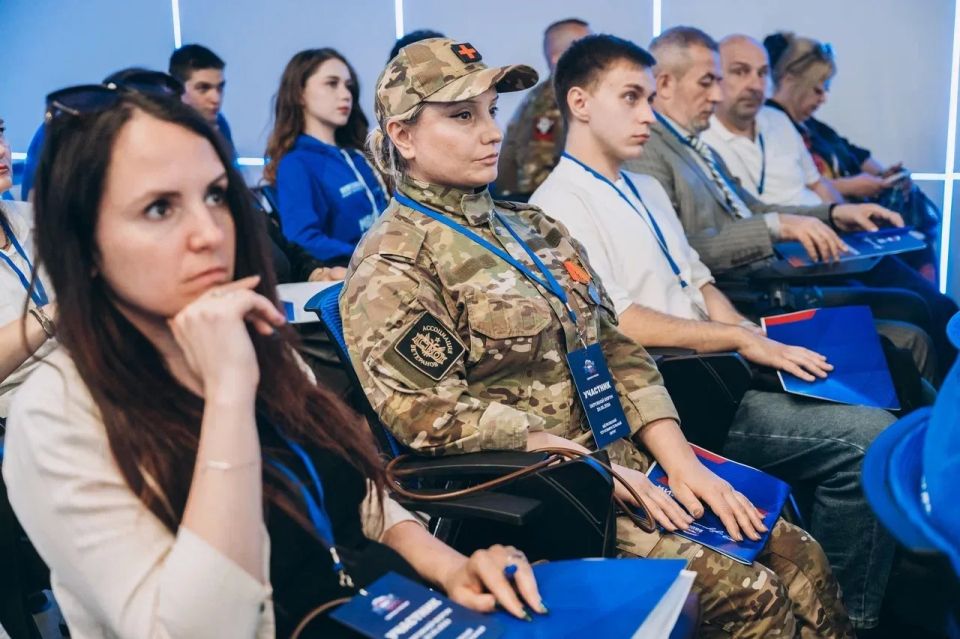 Андрей Булгаков: Сегодня Технопарк «Исток-РТУ МИРЭА» во Фрязино стал площадкой окружного форума партии «Единая Россия», посвящённого итогам реализации Народной программы за 5 лет Андрей Булгаков: Сегодня Технопарк «Исток-РТУ МИРЭА» во Фрязино стал площадкой окружного форума партии «Единая Россия», посвящённого итогам реализации Народной программы за 5 лет