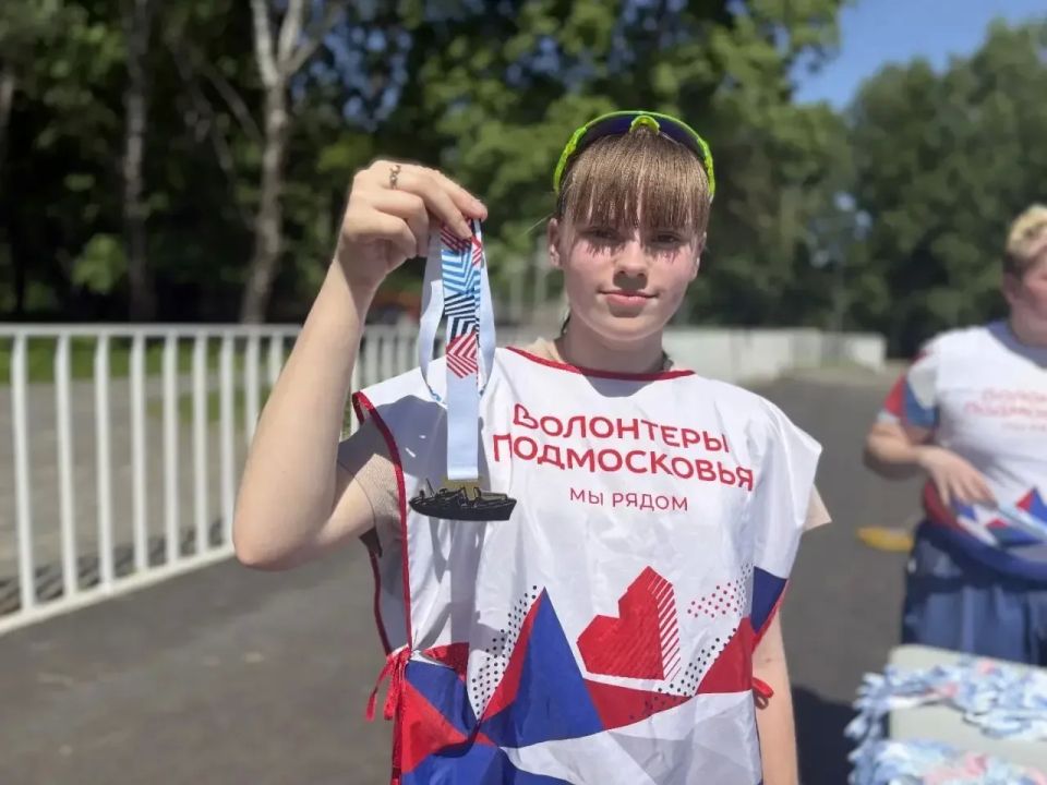 Патриотический забег «Коломенский рубеж» объединил около 1000 участников Патриотический забег «Коломенский рубеж» объединил около 1000 участников
