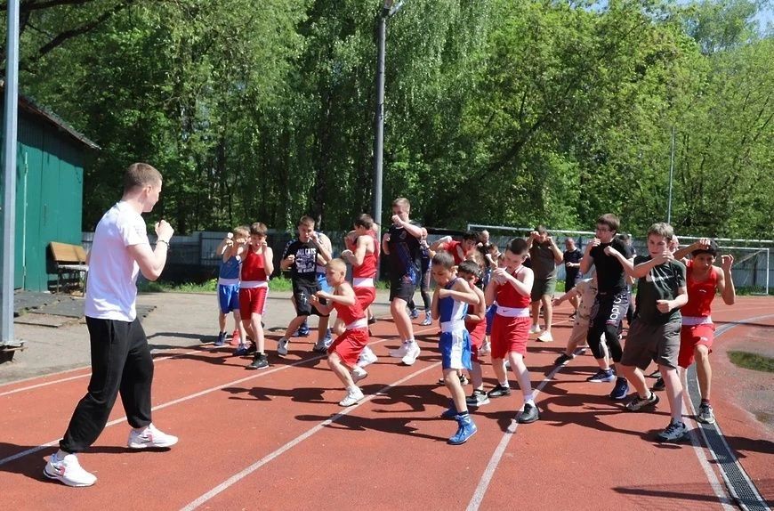В Солнечногорске прошёл мастеркласс по боксу с чемпионом России!