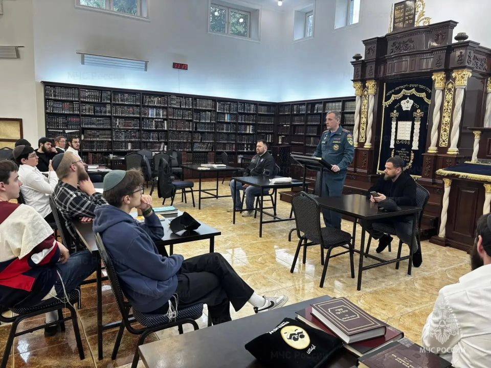 День пожарной безопасности проведен в Раввинском институте
