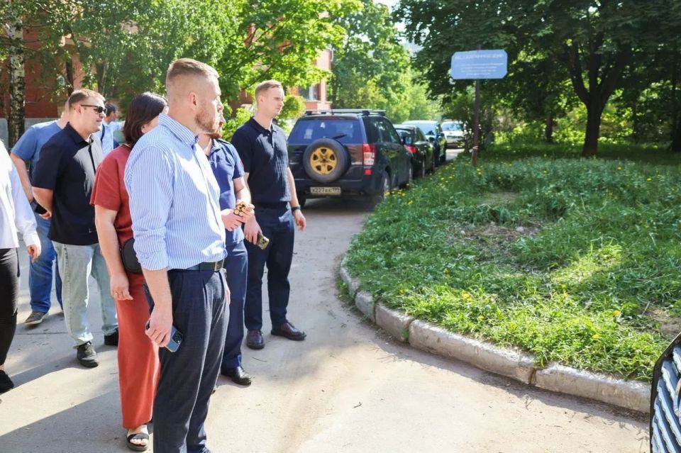 В Мытищах продолжают проверять содержание территорий В Мытищах продолжают проверять содержание территорий