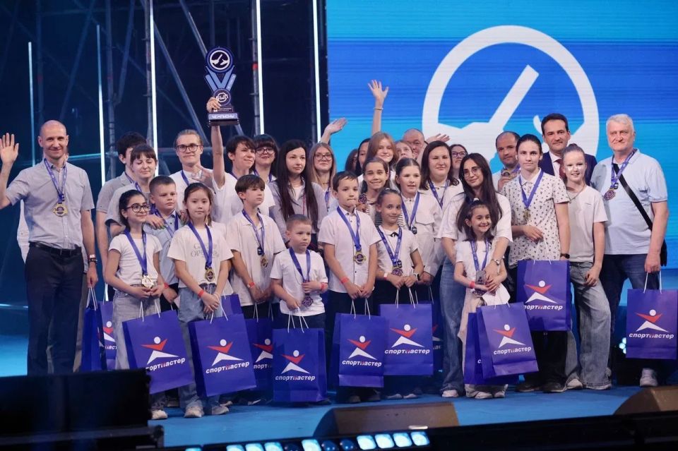 Сергей Юров: Закрытие БШЛ сезон 25/26. Прошло грандиозное подведение итогов третьего сезона Балашихинской Школьной Лиги Сергей Юров: Закрытие БШЛ сезон 25/26. Прошло грандиозное подведение итогов третьего сезона Балашихинской Школьной Лиги