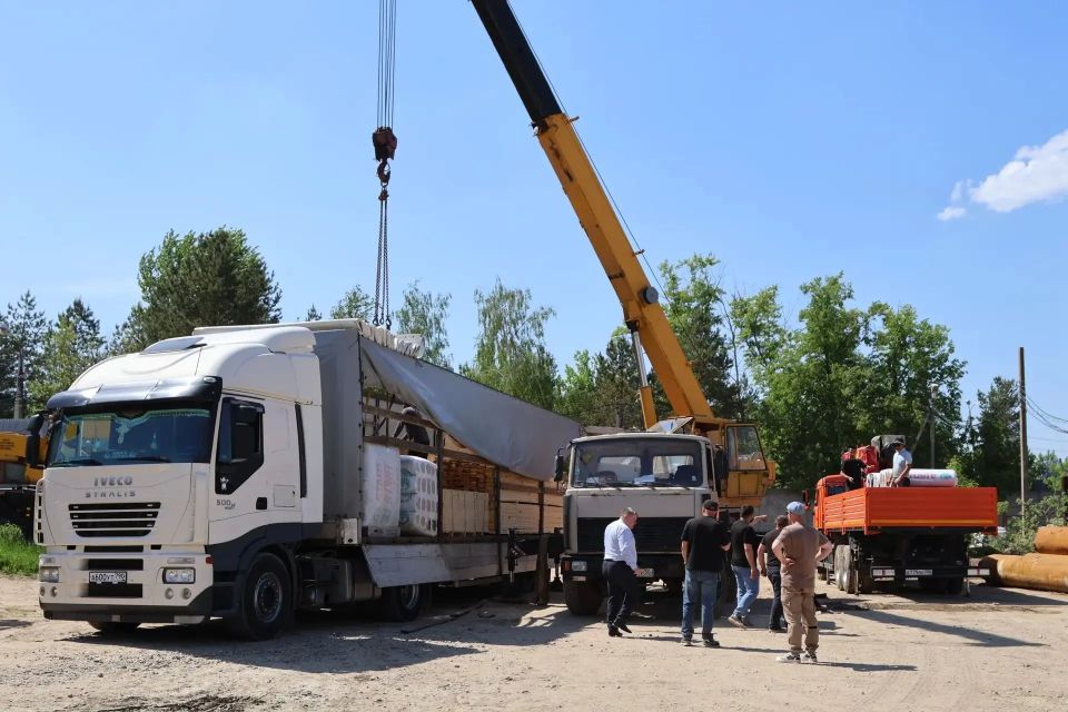 Глава округа Сергей Мужальских передал очередную партию гуманитарной помощи участникам СВО Глава округа Сергей Мужальских передал очередную партию гуманитарной помощи участникам СВО