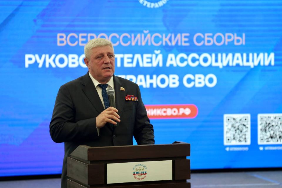 Николай Ханин: Сегодня внимание власти ориентировано на тех, кто проявил себя на фронте и готов продолжать работать на благо страны Николай Ханин: Сегодня внимание власти ориентировано на тех, кто проявил себя на фронте и готов продолжать работать на благо страны