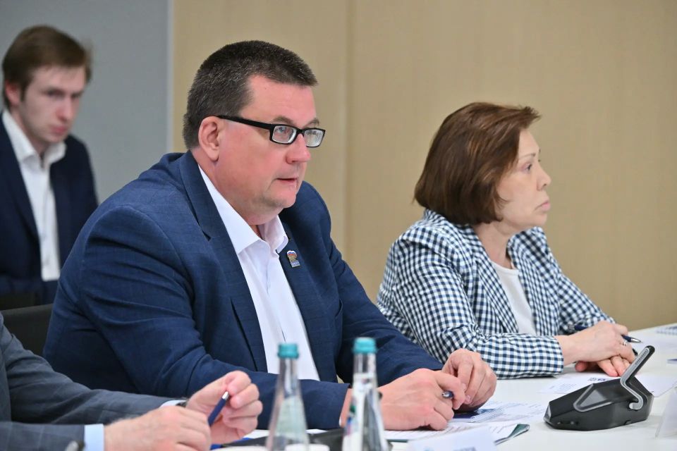 Сергей Мужальских: В Подмосковье обсудили поддержку многодетных семей и реализацию народной программы «Единой России» Сергей Мужальских: В Подмосковье обсудили поддержку многодетных семей и реализацию народной программы «Единой России»
