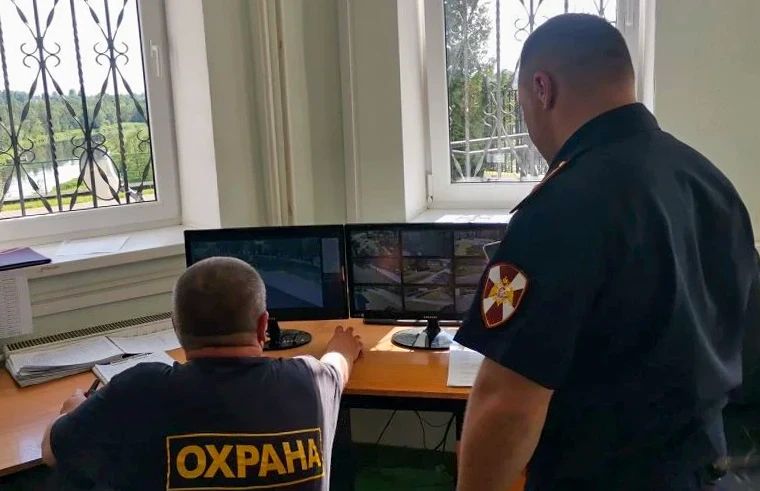 Росгвардейцы проводят комплексные проверки детских оздоровительных лагерей Подмосковья перед началом летнего сезона Росгвардейцы проводят комплексные проверки детских оздоровительных лагерей Подмосковья перед началом летнего сезона