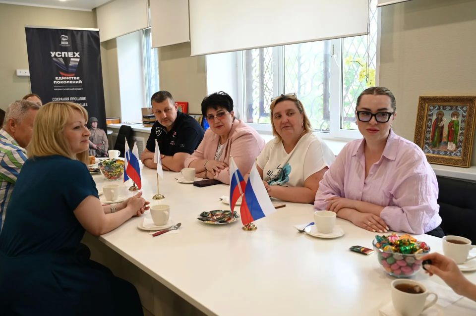 День славянской письменности и культуры отметили в Общественной приемной Единой России Г.о. Серпухов
