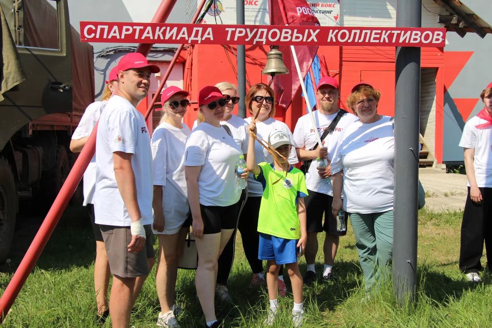 «Будь готов! Всегда готов!» «Будь готов! Всегда готов!»