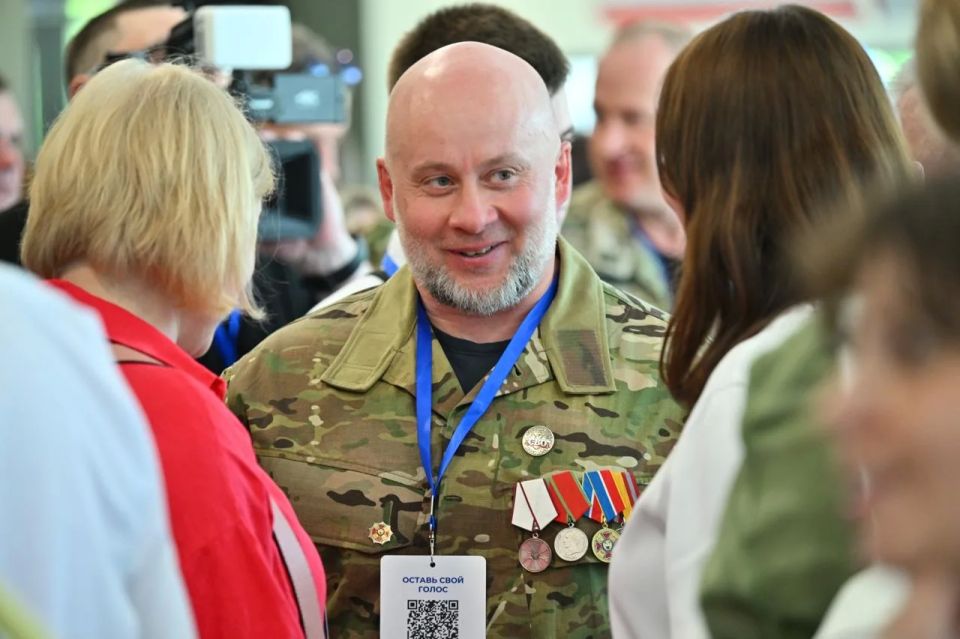 Жители Реутова внесли 2 тысячи наказов в новую народную программу «Единой России» Жители Реутова внесли 2 тысячи наказов в новую народную программу «Единой России»