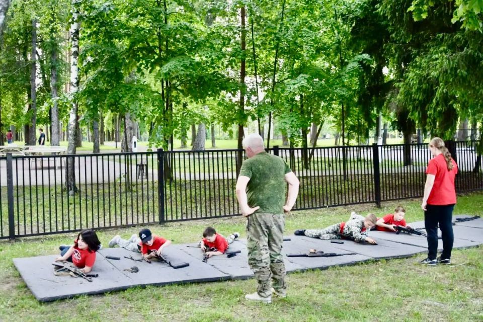 Сегодня открыл для себя очень уютное место в Ногинске – Глуховский парк Сегодня открыл для себя очень уютное место в Ногинске – Глуховский парк