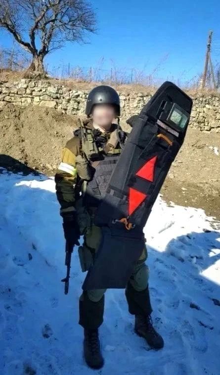В Международный день спортивной борьбы героем рубрики «Знай наших» стал сотрудник ОМОН «Русич» Главного управления Росгвардии по Московской области старший прапорщик полиции Андрей О В Международный день спортивной борьбы героем рубрики «Знай наших» стал сотрудник ОМОН «Русич» Главного управления Росгвардии по Московской области старший прапорщик полиции Андрей О