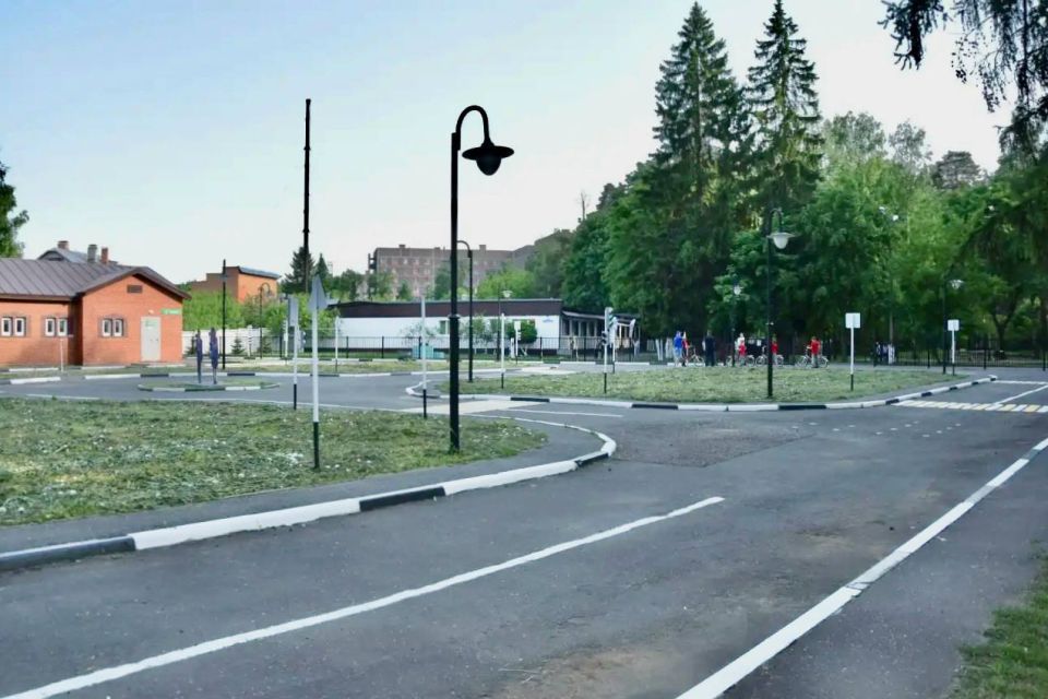 Сегодня открыл для себя очень уютное место в Ногинске – Глуховский парк Сегодня открыл для себя очень уютное место в Ногинске – Глуховский парк