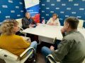 В Центре поддержки участников СВО и их семей в Домодедово прошла встреча с ветераном спецоперации Сергеем и его супругой