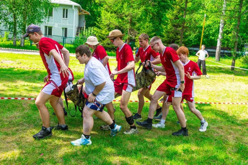 Подольские команды «Дозор7» и «Фортуна» заняли призовые места на региональном этапе игры «Зарница 2.0» Подольские команды «Дозор7» и «Фортуна» заняли призовые места на региональном этапе игры «Зарница 2.0»