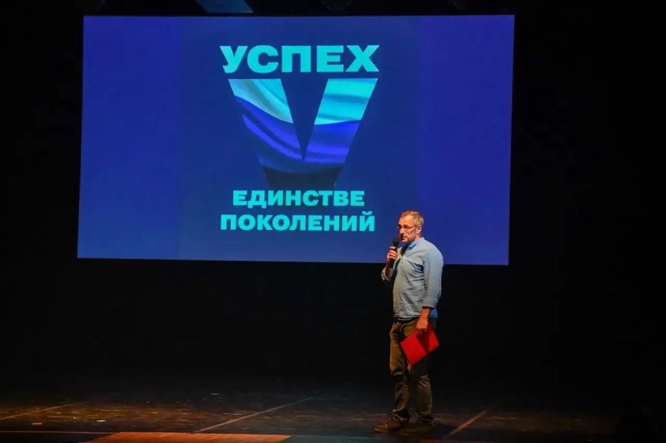 200 детей, 46 лет истории и море драйва: как «Вертикаль» и «Клевер» оттанцевали сезон 200 детей, 46 лет истории и море драйва: как «Вертикаль» и «Клевер» оттанцевали сезон
