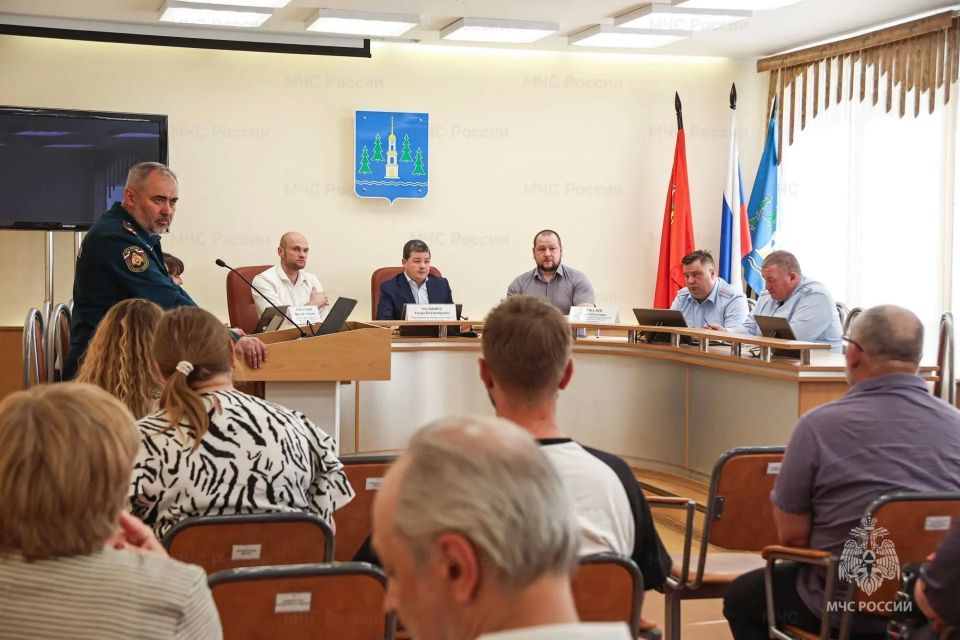 Правила пожарной безопасности разъяснили сельским старостам Раменского Правила пожарной безопасности разъяснили сельским старостам Раменского
