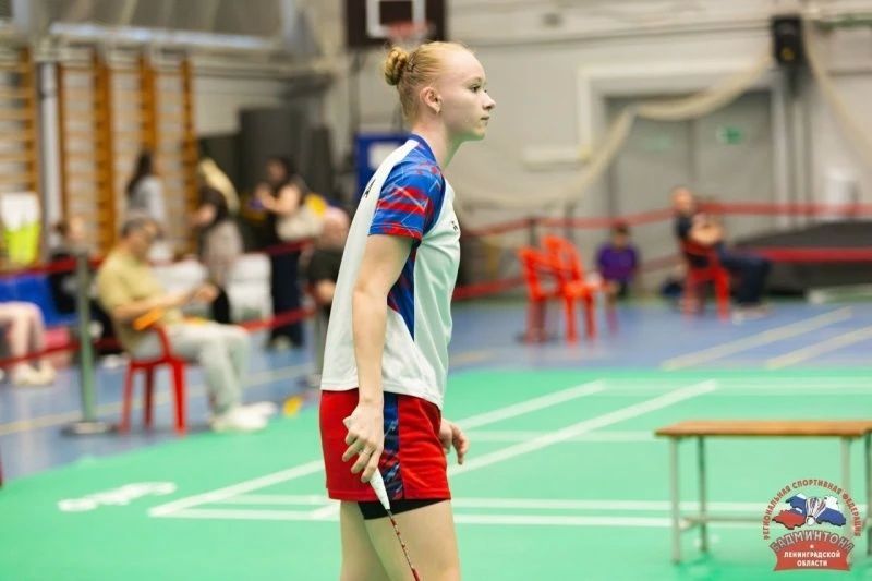 В Гатчине на кортах ФОК "Арена" завершился Кубок России по бадминтону 2026 года, собравший более 140 сильнейших спортсменов из 14 регионов страны