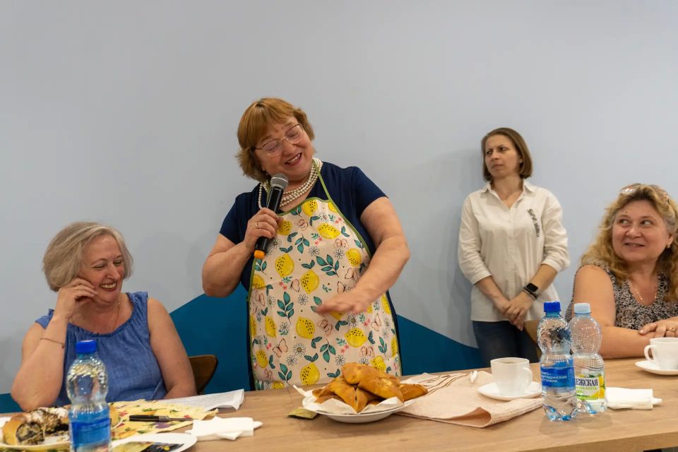 «Люберецкие супербабушки» презентовали свои кулинарные шедевры «Люберецкие супербабушки» презентовали свои кулинарные шедевры
