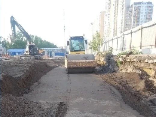 В Балашихе начали устраивать дорожное основание на реконструируемой улице Струве (стройготовность пока 3%) В Балашихе начали устраивать дорожное основание на реконструируемой улице Струве (стройготовность пока 3%)