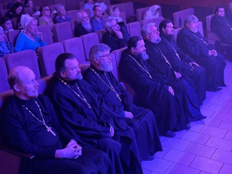 В доме культуры села Ашитково состоялась конференция и праздничный концерт, посвящённые Дню славянской письменности и культуры — церковно-государственному празднику России В доме культуры села Ашитково состоялась конференция и праздничный концерт, посвящённые Дню славянской письменности и культуры — церковно-государственному празднику России