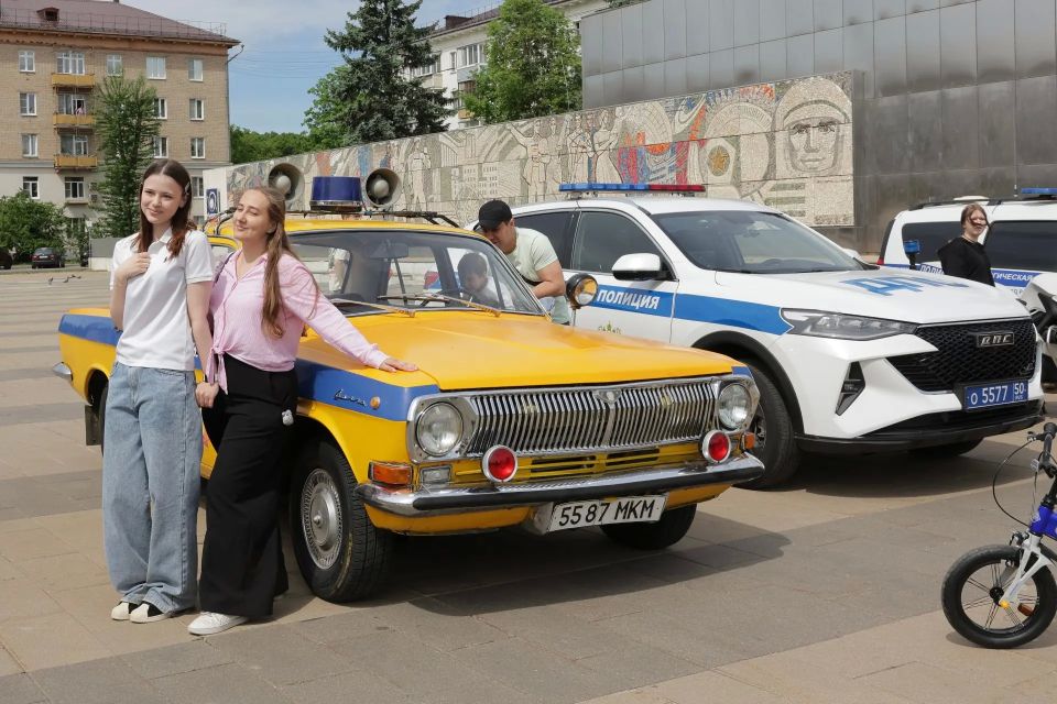 В Королёве прошла акция «Один день с полицией России» В Королёве прошла акция «Один день с полицией России»
