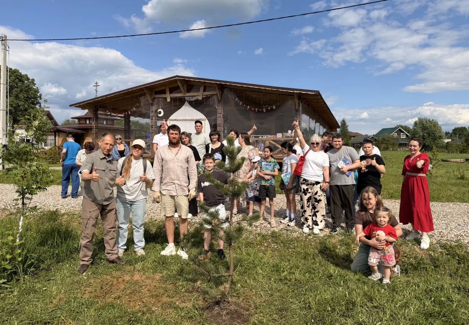 В «Резиденции Матрёшки» в д. Слободка состоялся очередной благотворительный праздник для семей с детьми с ОВЗ, посвящённый Дню славянской письменности и культуры В «Резиденции Матрёшки» в д. Слободка состоялся очередной благотворительный праздник для семей с детьми с ОВЗ, посвящённый Дню славянской письменности и культуры