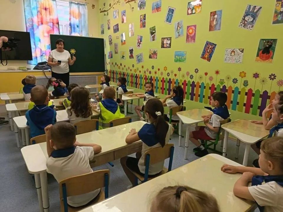Продолжаем делиться тем, как выстраивается масштабная работа по обучению детей ПДД в регионе Продолжаем делиться тем, как выстраивается масштабная работа по обучению детей ПДД в регионе