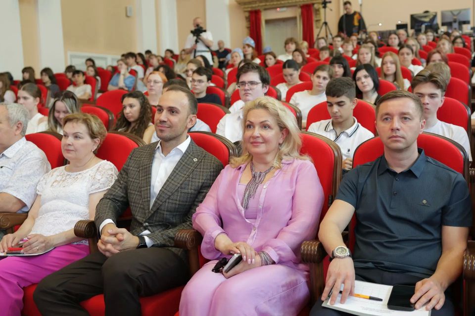 В наукограде выбрали Королеву Милосердия-2026 В наукограде выбрали Королеву Милосердия-2026