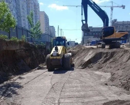 В Балашихе начали устраивать дорожное основание на реконструируемой улице Струве (стройготовность пока 3%) В Балашихе начали устраивать дорожное основание на реконструируемой улице Струве (стройготовность пока 3%)