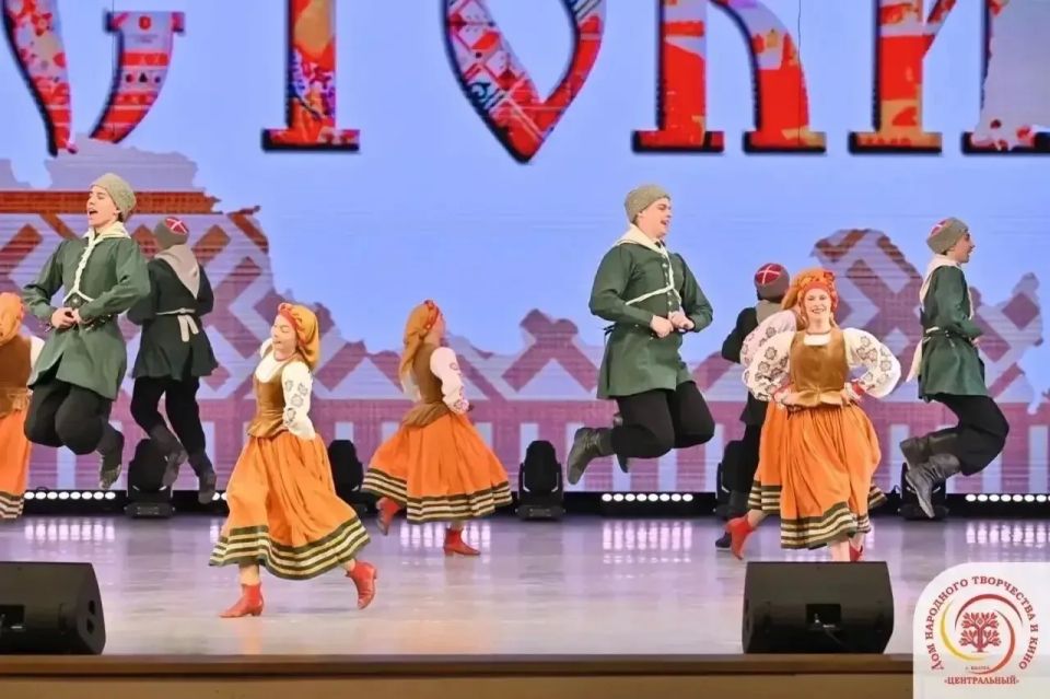 Всероссийский фестиваль-конкурс традиционной культуры «Истоки» Всероссийский фестиваль-конкурс традиционной культуры «Истоки»