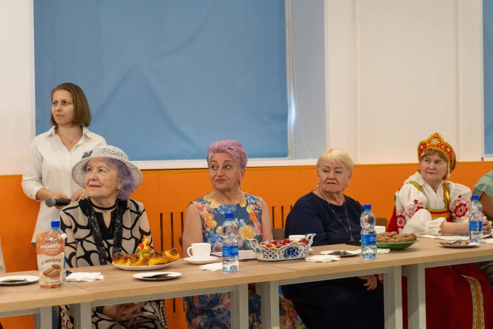 «Люберецкие супербабушки» презентовали свои кулинарные шедевры «Люберецкие супербабушки» презентовали свои кулинарные шедевры