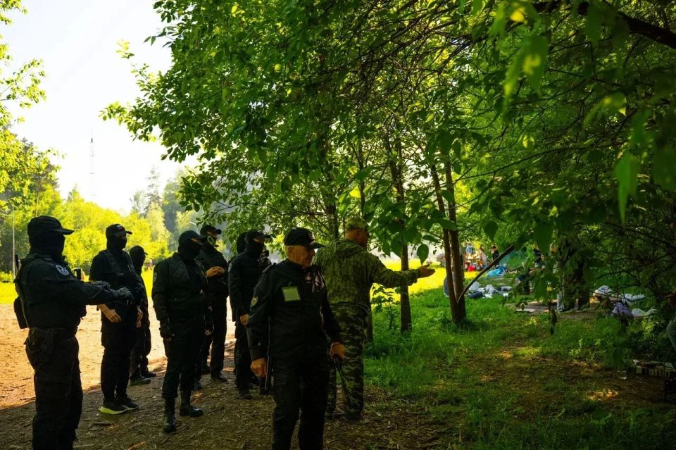 Профилактический рейд прошел в Мытищинском лесопарке Профилактический рейд прошел в Мытищинском лесопарке