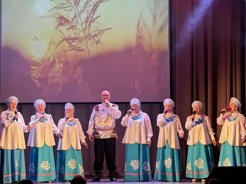 В доме культуры села Ашитково состоялась конференция и праздничный концерт, посвящённые Дню славянской письменности и культуры — церковно-государственному празднику России В доме культуры села Ашитково состоялась конференция и праздничный концерт, посвящённые Дню славянской письменности и культуры — церковно-государственному празднику России