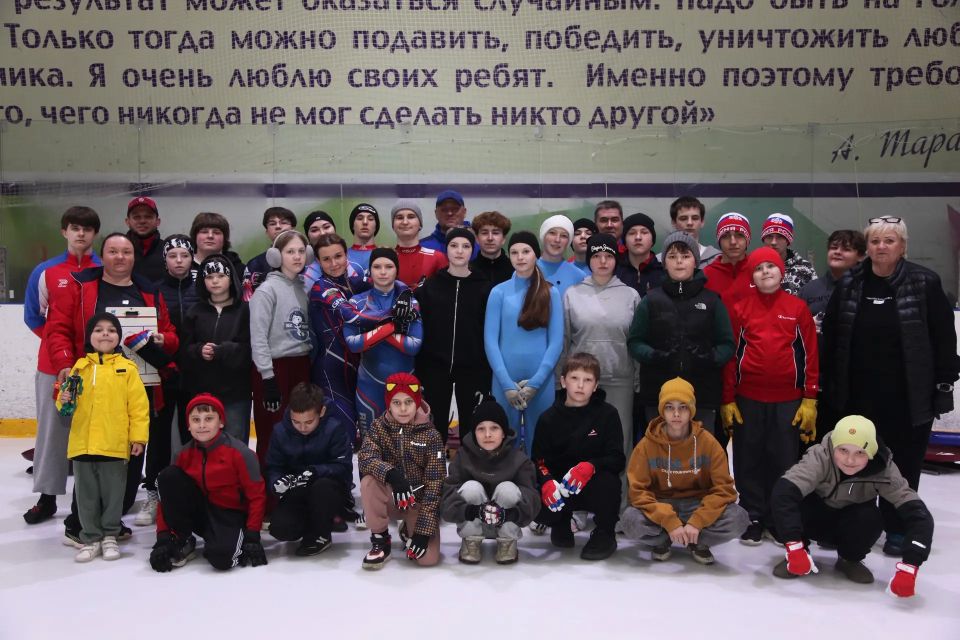 Более 40 спортсменов приняли участие в первенстве Московской области по санному спорту среди юношей и девушек 16-17 лет Более 40 спортсменов приняли участие в первенстве Московской области по санному спорту среди юношей и девушек 16-17 лет