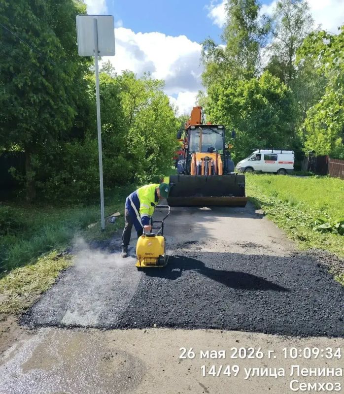 Сотрудники МБУ «Благоустройство СП» продолжают наводить порядок во всех населённых пунктах Сергиево-Посадского округа Сотрудники МБУ «Благоустройство СП» продолжают наводить порядок во всех населённых пунктах Сергиево-Посадского округа