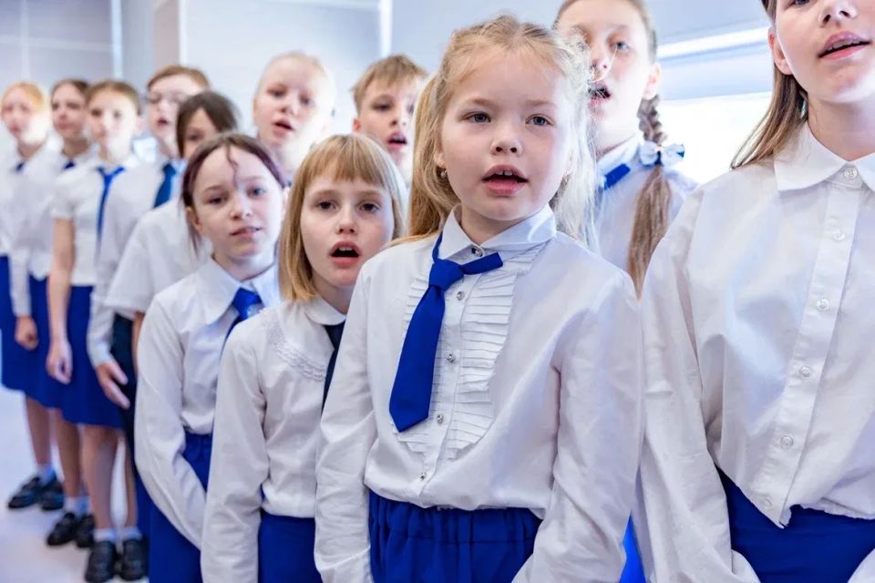 Руслан Заголовацкий: Сегодня особенный день — во всех школах Орехово-Зуевского округа прозвучали последние звонки Руслан Заголовацкий: Сегодня особенный день — во всех школах Орехово-Зуевского округа прозвучали последние звонки