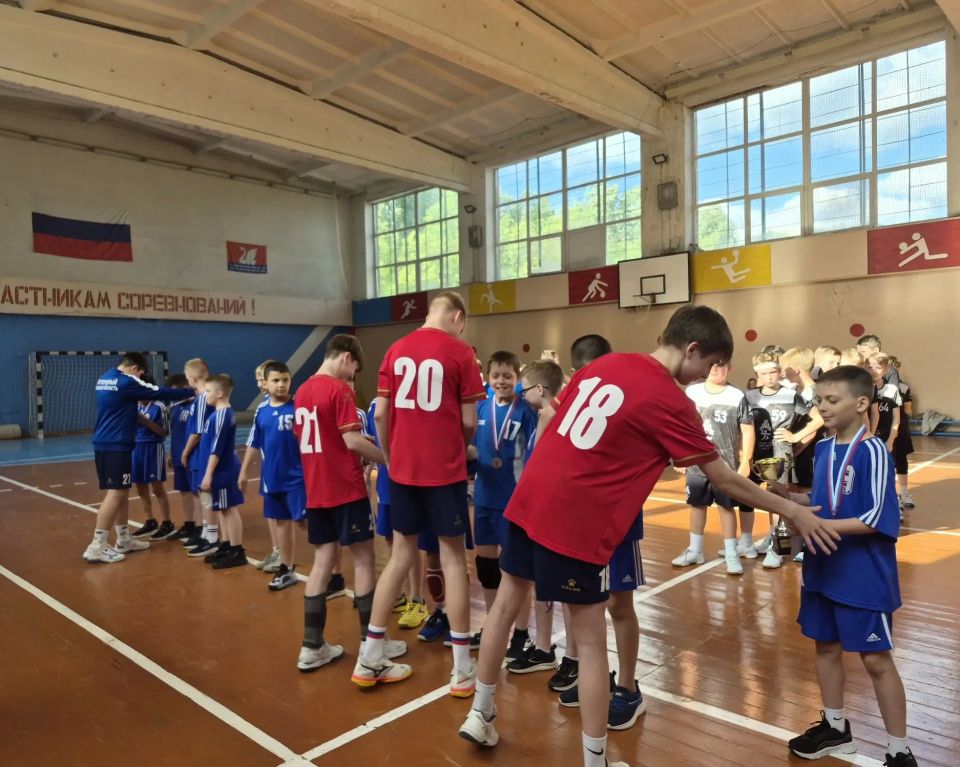 Турнир по гандболу памяти Валентины Золкиной прошёл в Долгопрудном Турнир по гандболу памяти Валентины Золкиной прошёл в Долгопрудном