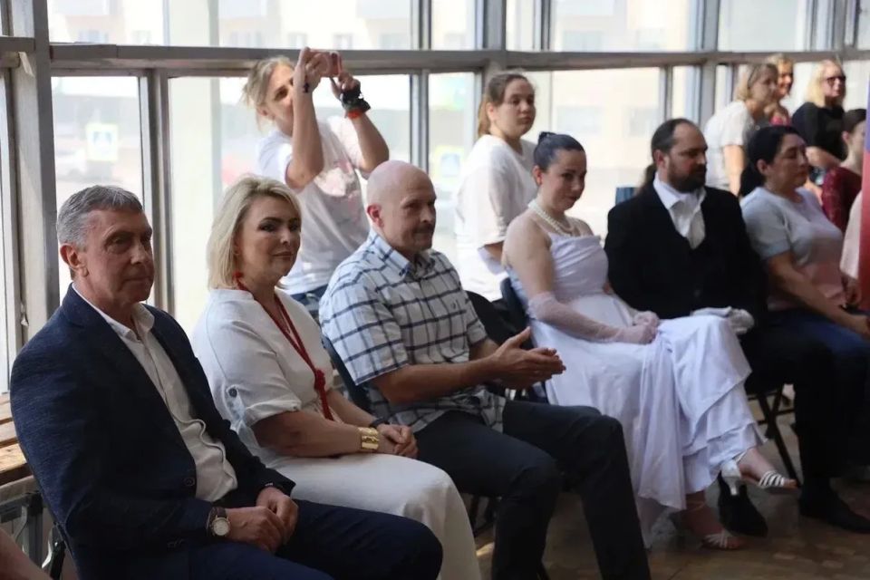 «В дружбе народов — единство России»: Бал амбассадоров профессионалитета «В дружбе народов — единство России»: Бал амбассадоров профессионалитета
