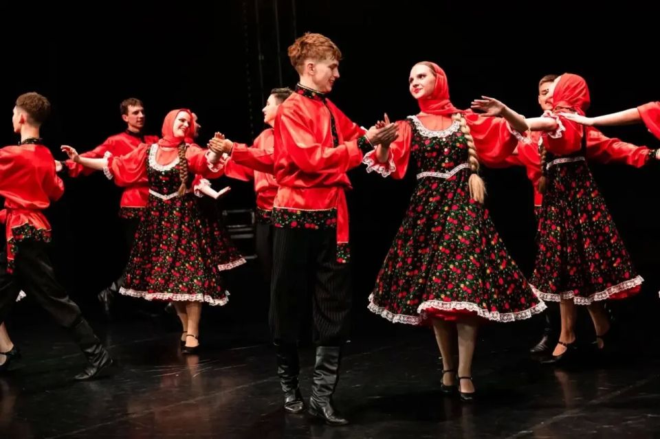 «Свет души»: отчётный концерт ансамбля «Ассорти» «Свет души»: отчётный концерт ансамбля «Ассорти»