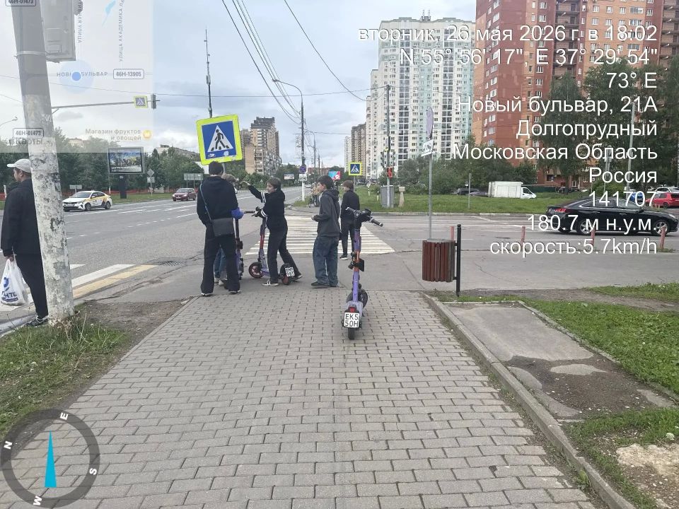 В Долгопрудном эвакуируют брошенные электросамокаты В Долгопрудном эвакуируют брошенные электросамокаты