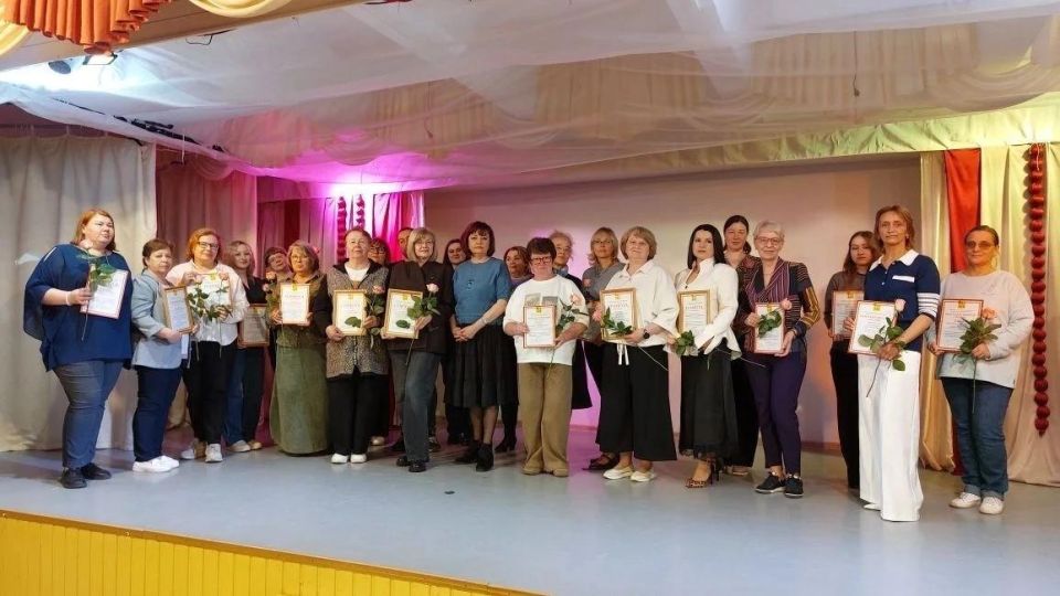В Ногинском центре культуры и творчества «Глухово» состоялось торжественное мероприятие, посвящённое профессиональному празднику библиотекарей В Ногинском центре культуры и творчества «Глухово» состоялось торжественное мероприятие, посвящённое профессиональному празднику библиотекарей