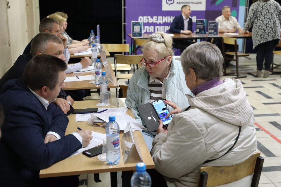 Здравоохранение и благоустройство: в Долгопрудном прошла выездная администрация Здравоохранение и благоустройство: в Долгопрудном прошла выездная администрация